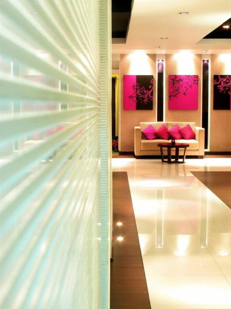 Grand Inn Hotel Bangkok Exterior foto